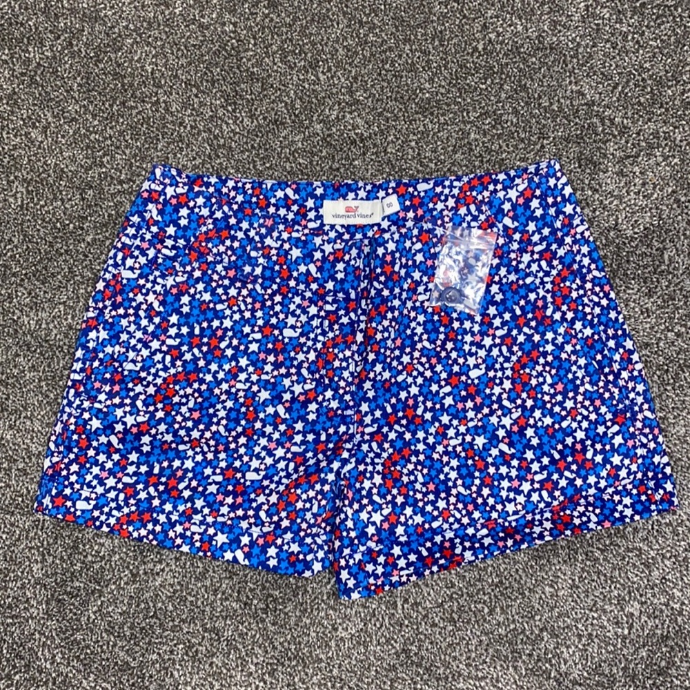 Vineyard Vines shorts